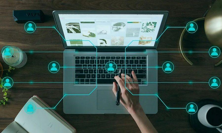 laptop, gazdasági válság